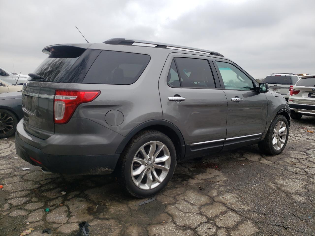 2011 Ford Explorer - Image 3
