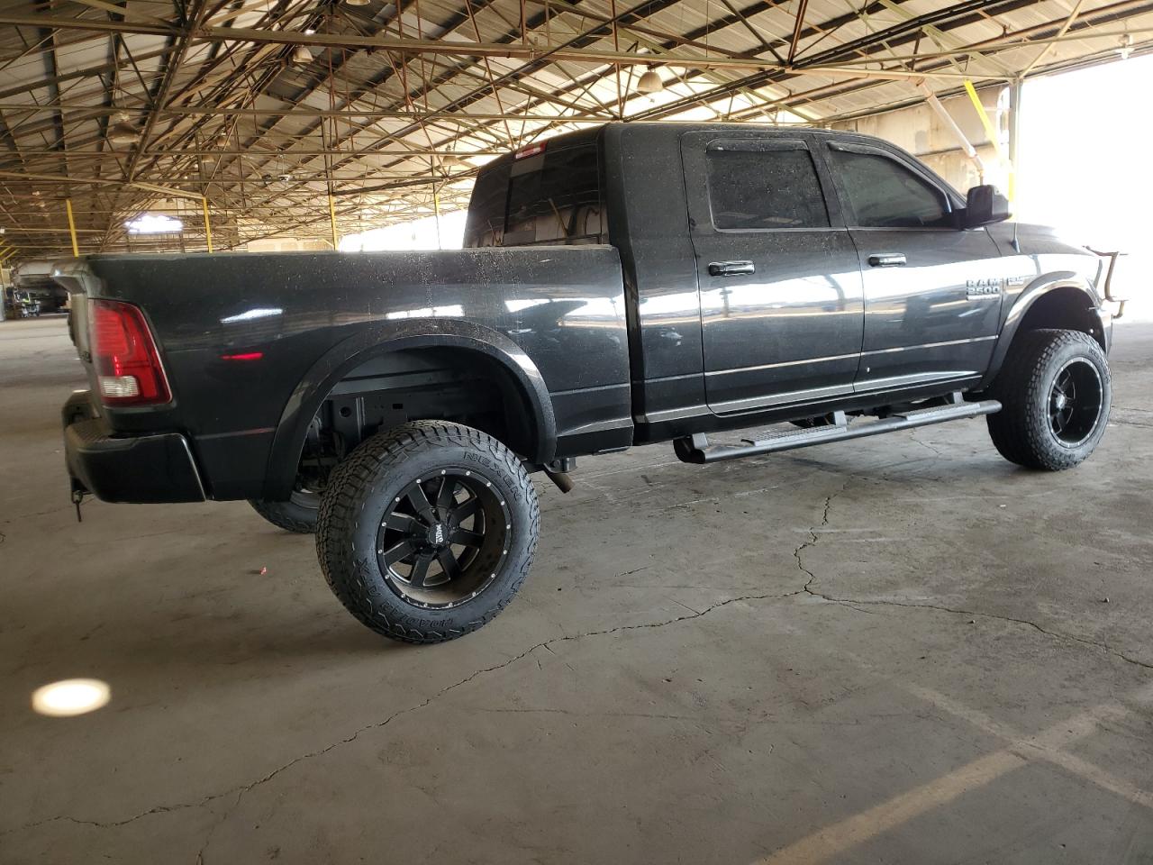 2018 RAM 2500 - Image 3