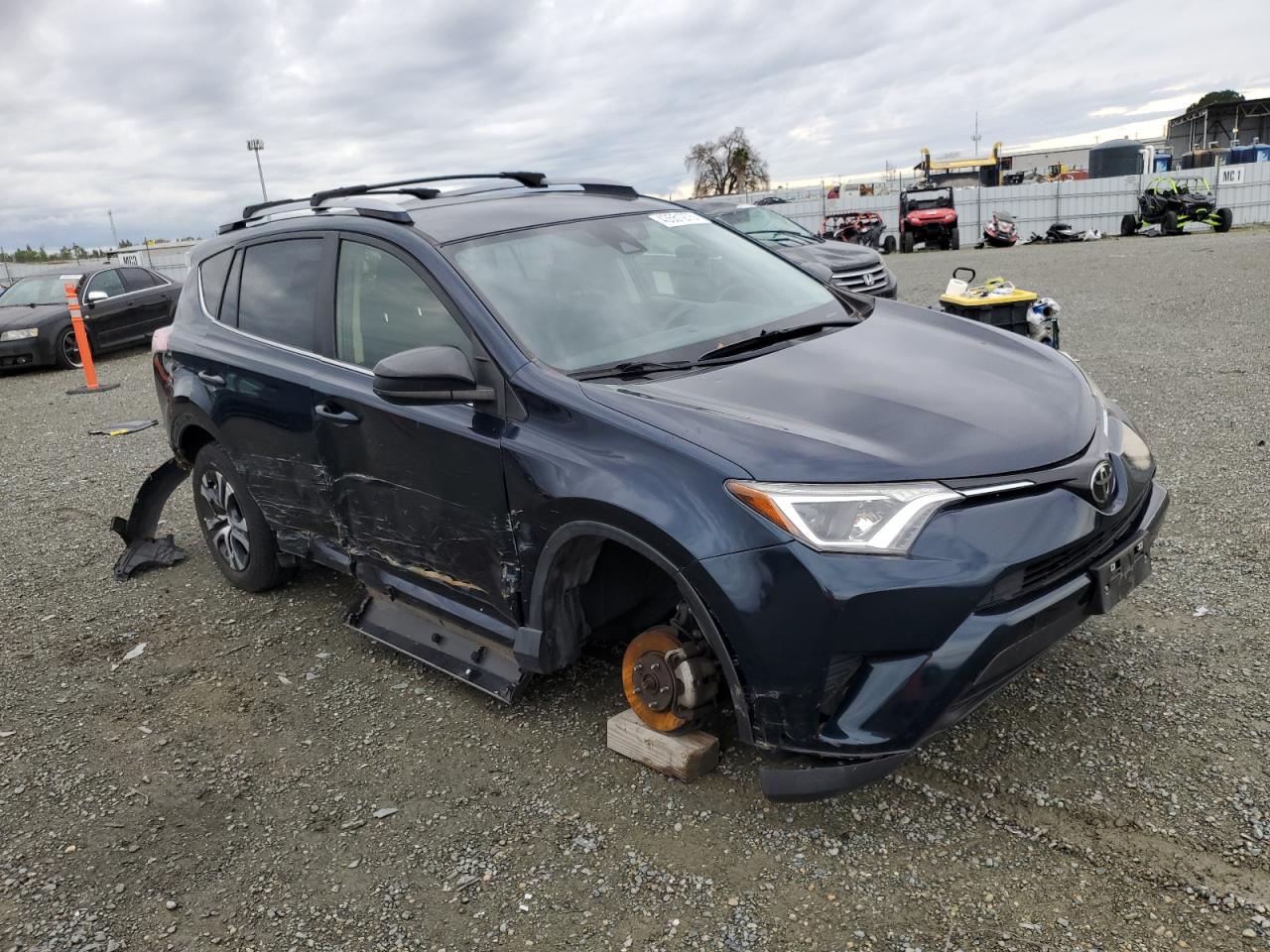 2017 Toyota RAV 4 - Image 4