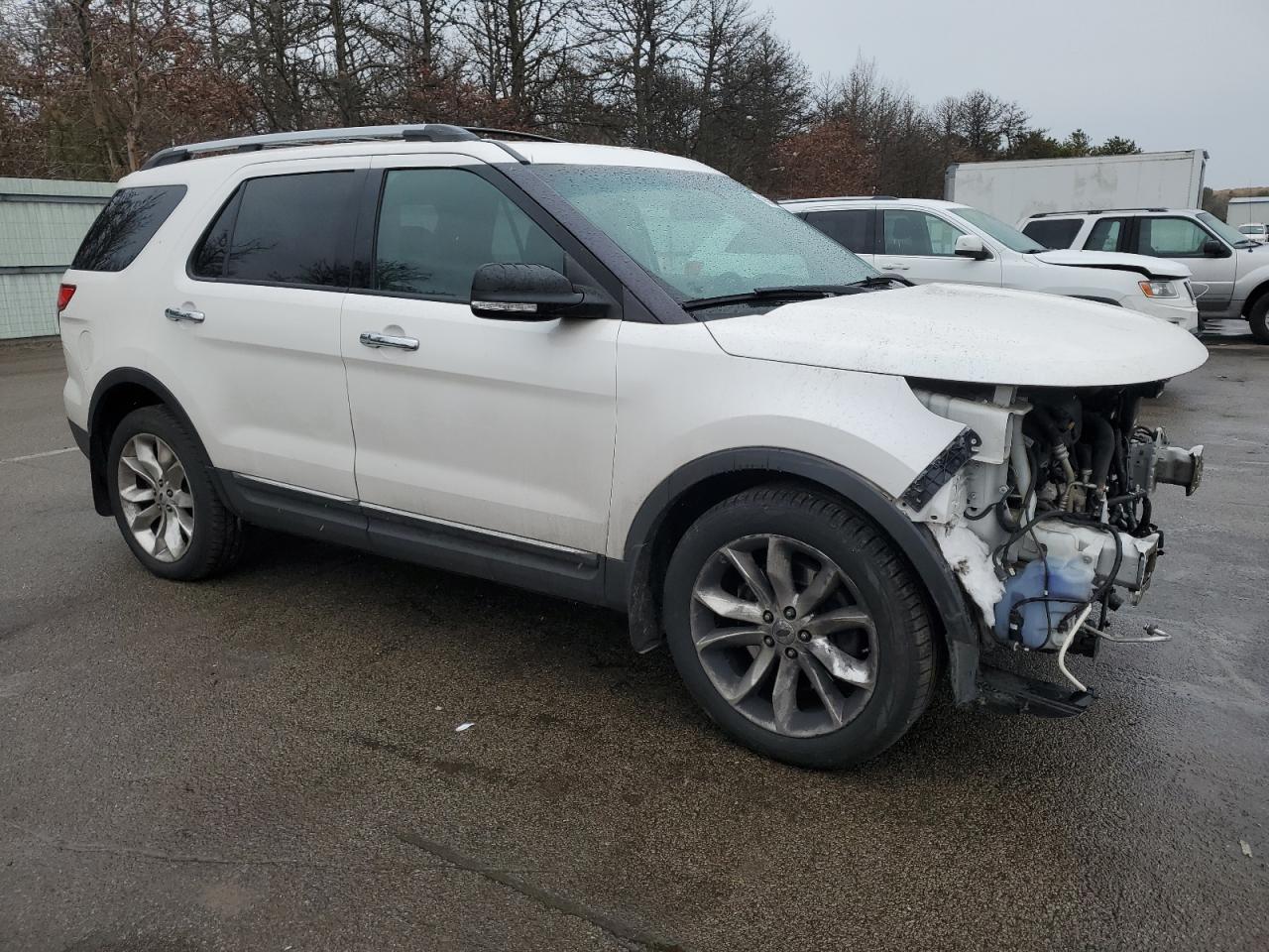 2015 Ford Explorer - Image 4