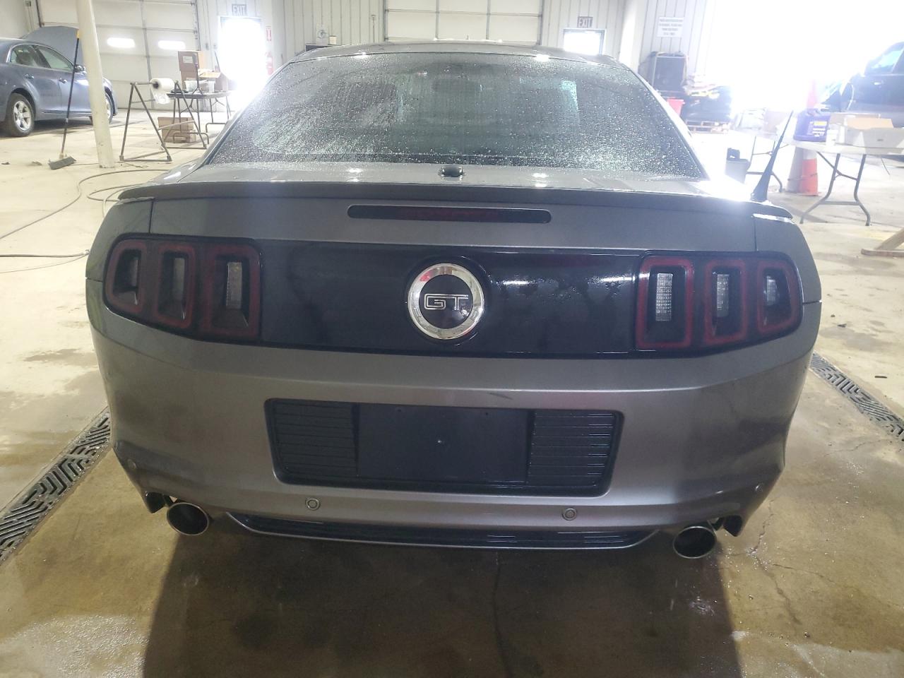 2014 Ford Mustang - Image 6