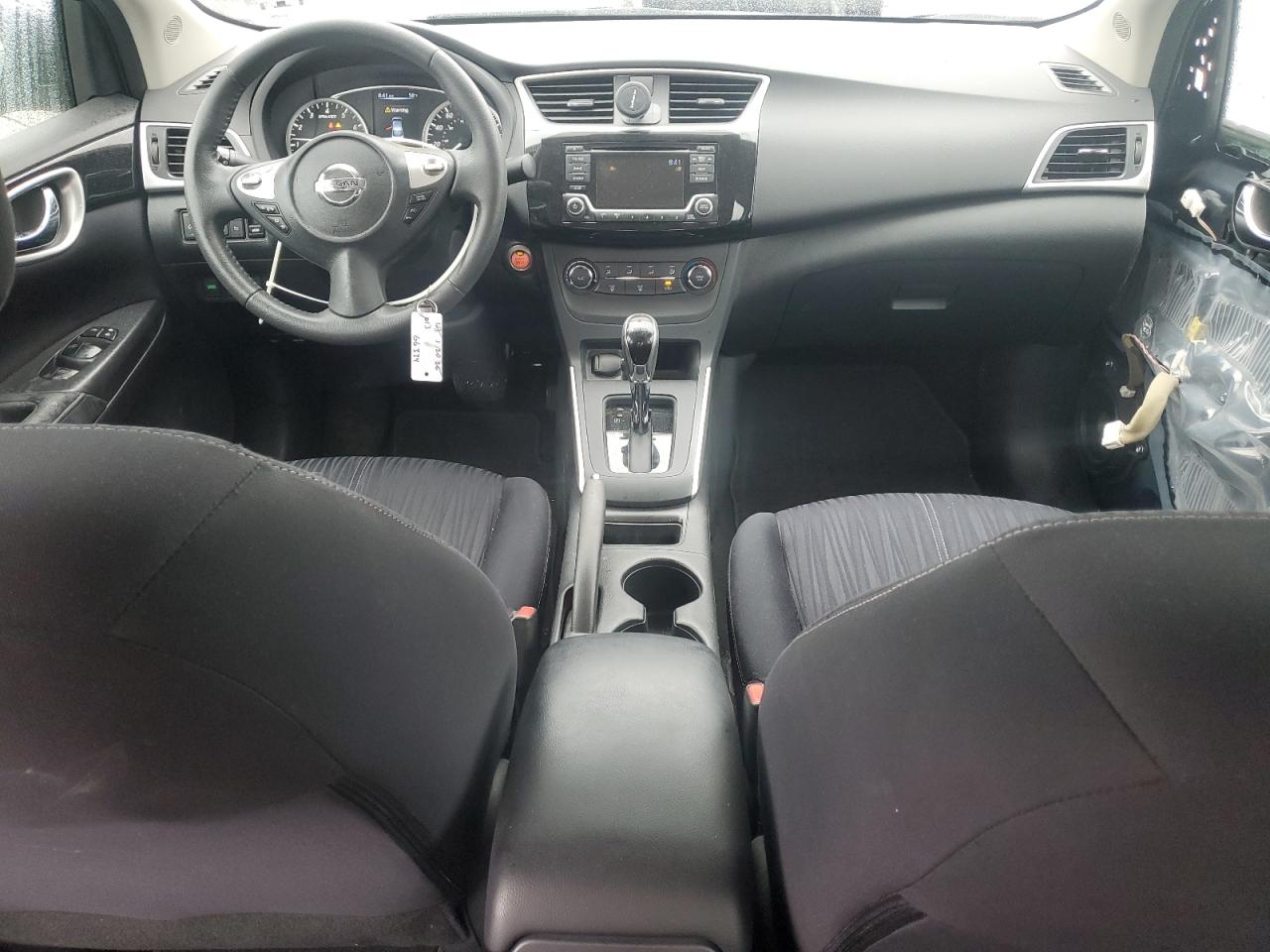 2016 Nissan Sentra - Image 8