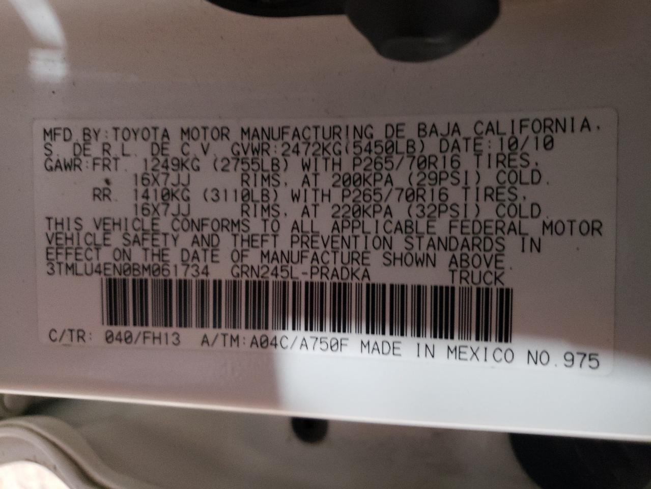 2011 Toyota Tacoma - Image 12