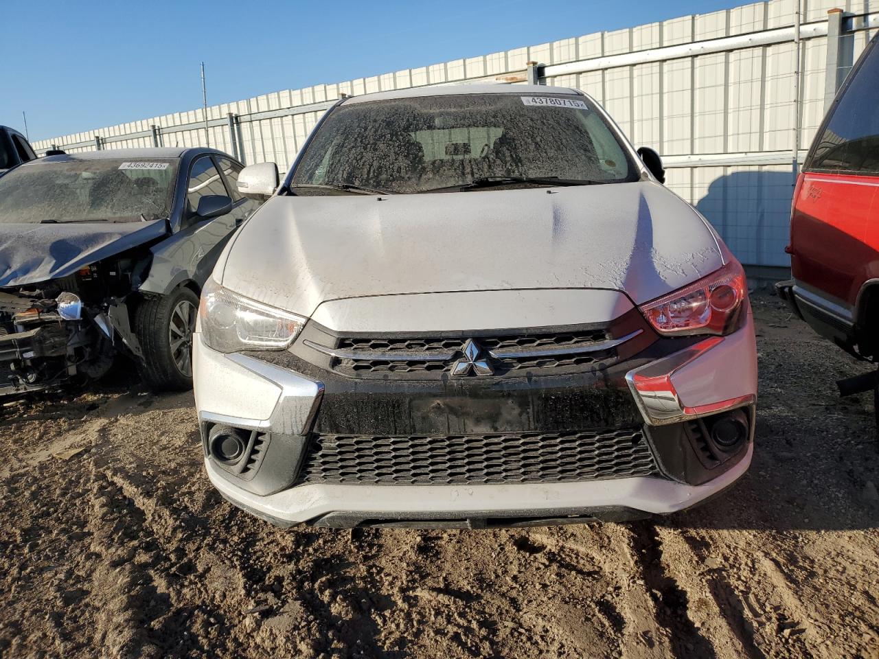 2018 Mitsubishi Outlander - Image 5