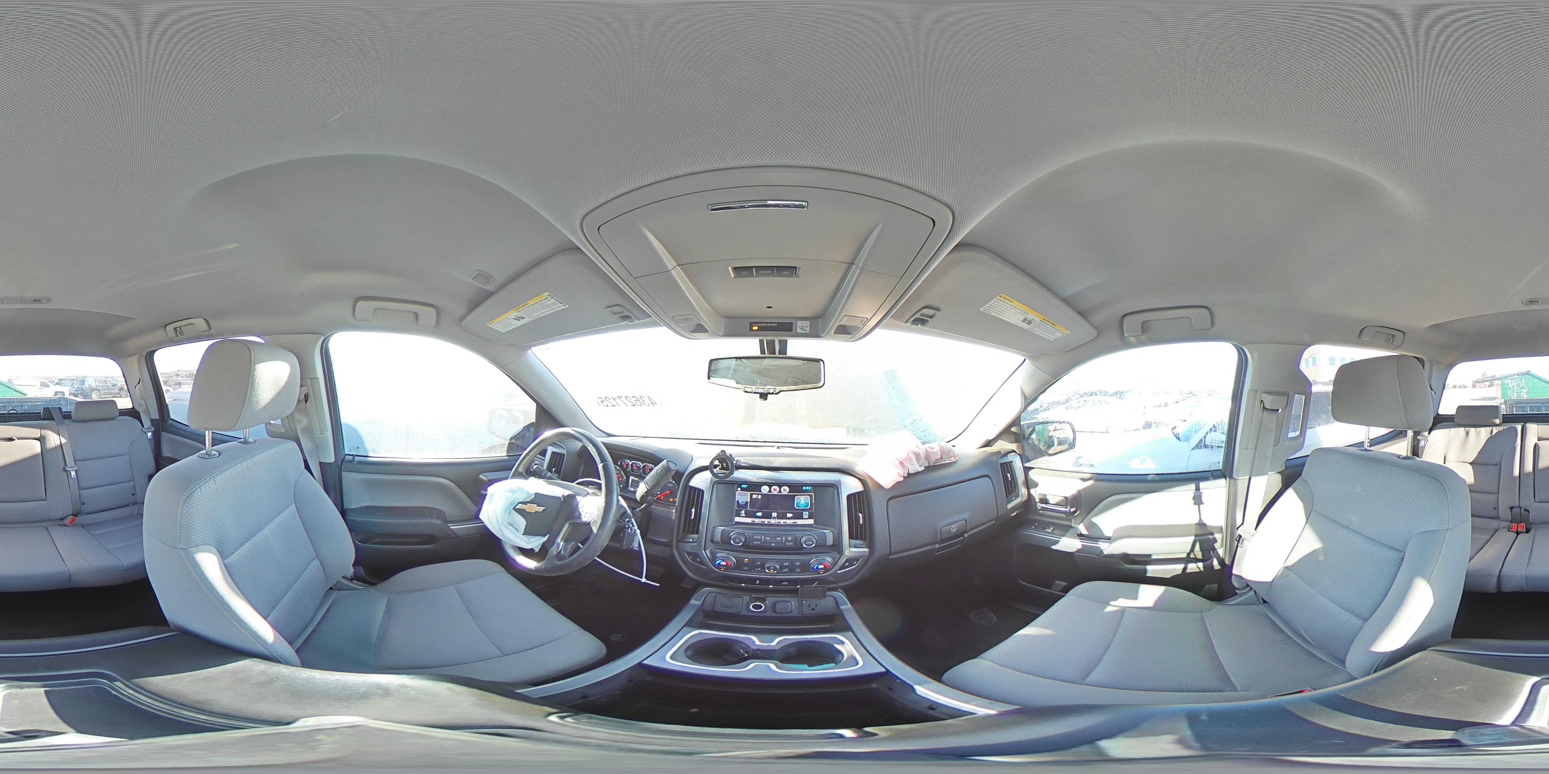 2015 Chevrolet Silverado - Image 15