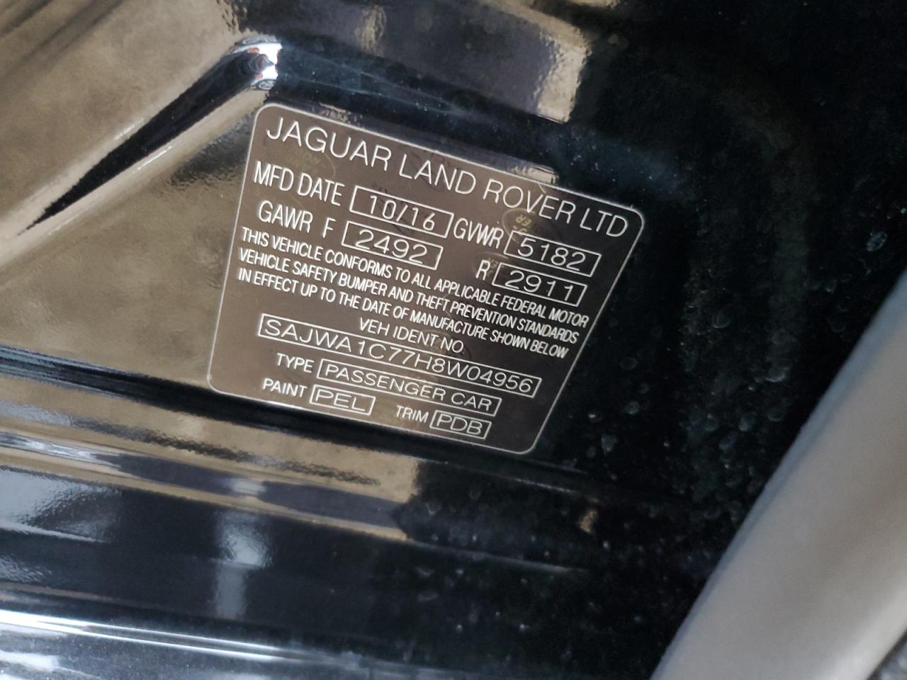 2017 Jaguar XJ - Image 12