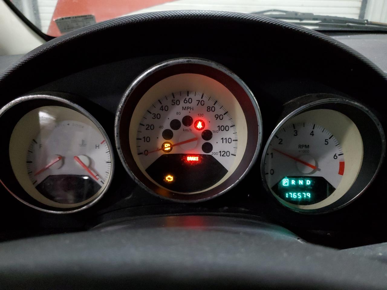 2008 Dodge Caliber - Image 9