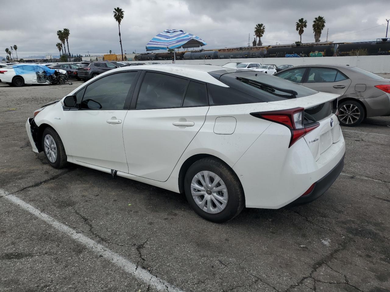 2020 Toyota Prius - Image 2