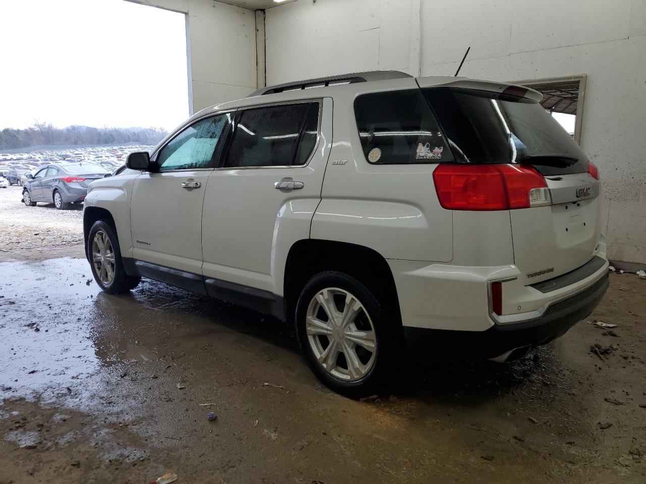 2017 GMC Terrain - Image 2
