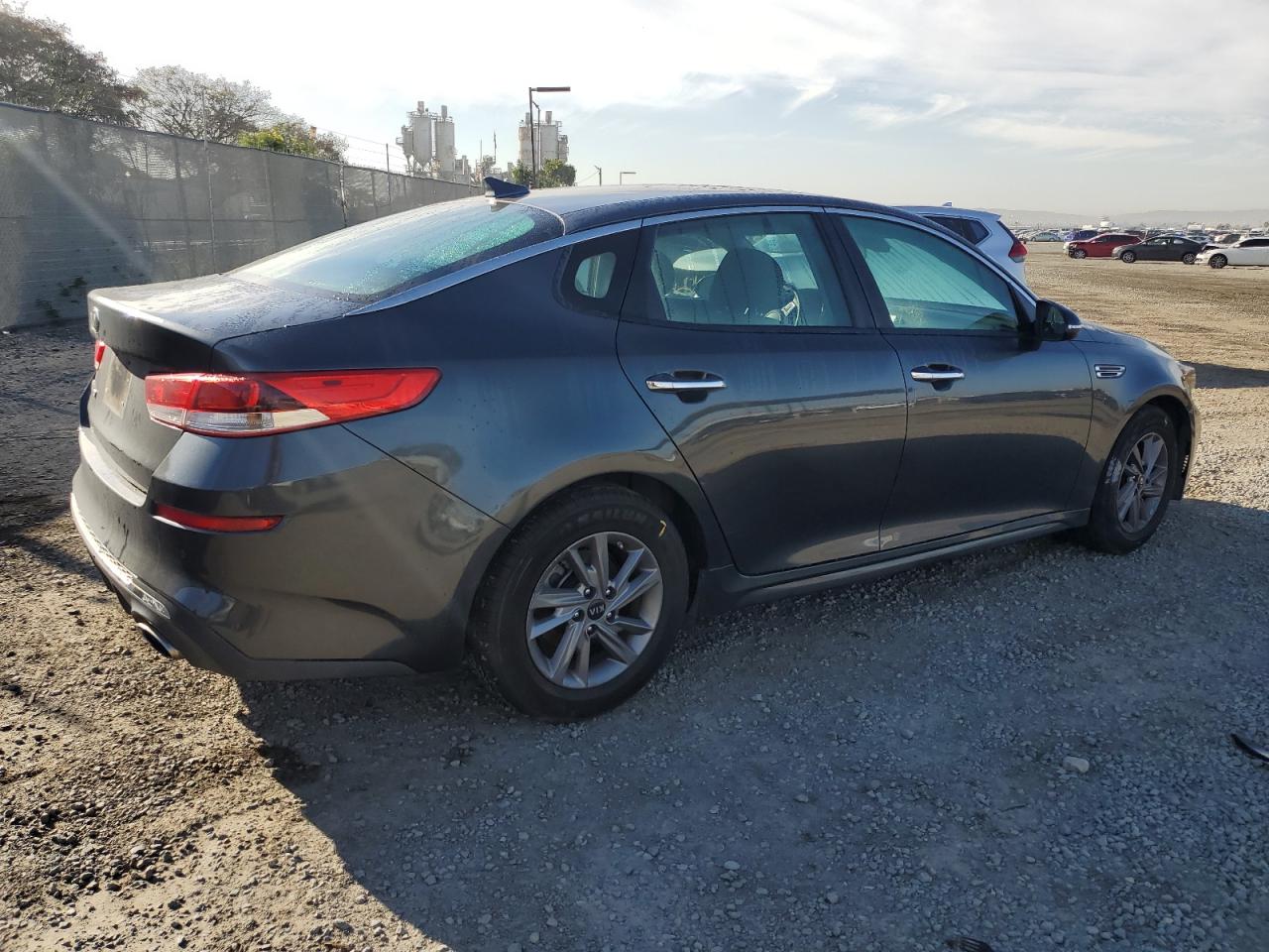 2020 Kia Optima - Image 3
