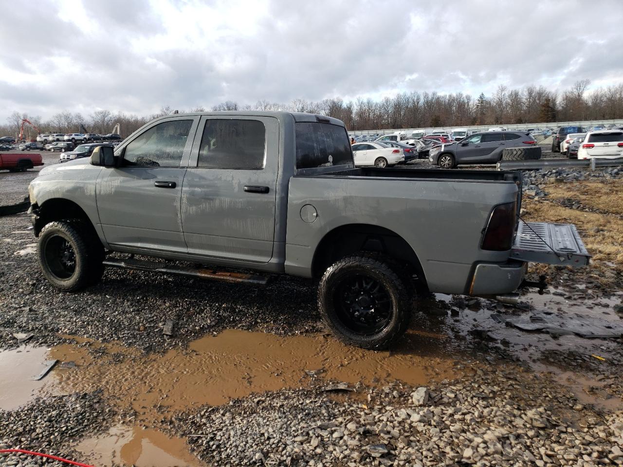 2014 RAM 1500 - Image 2