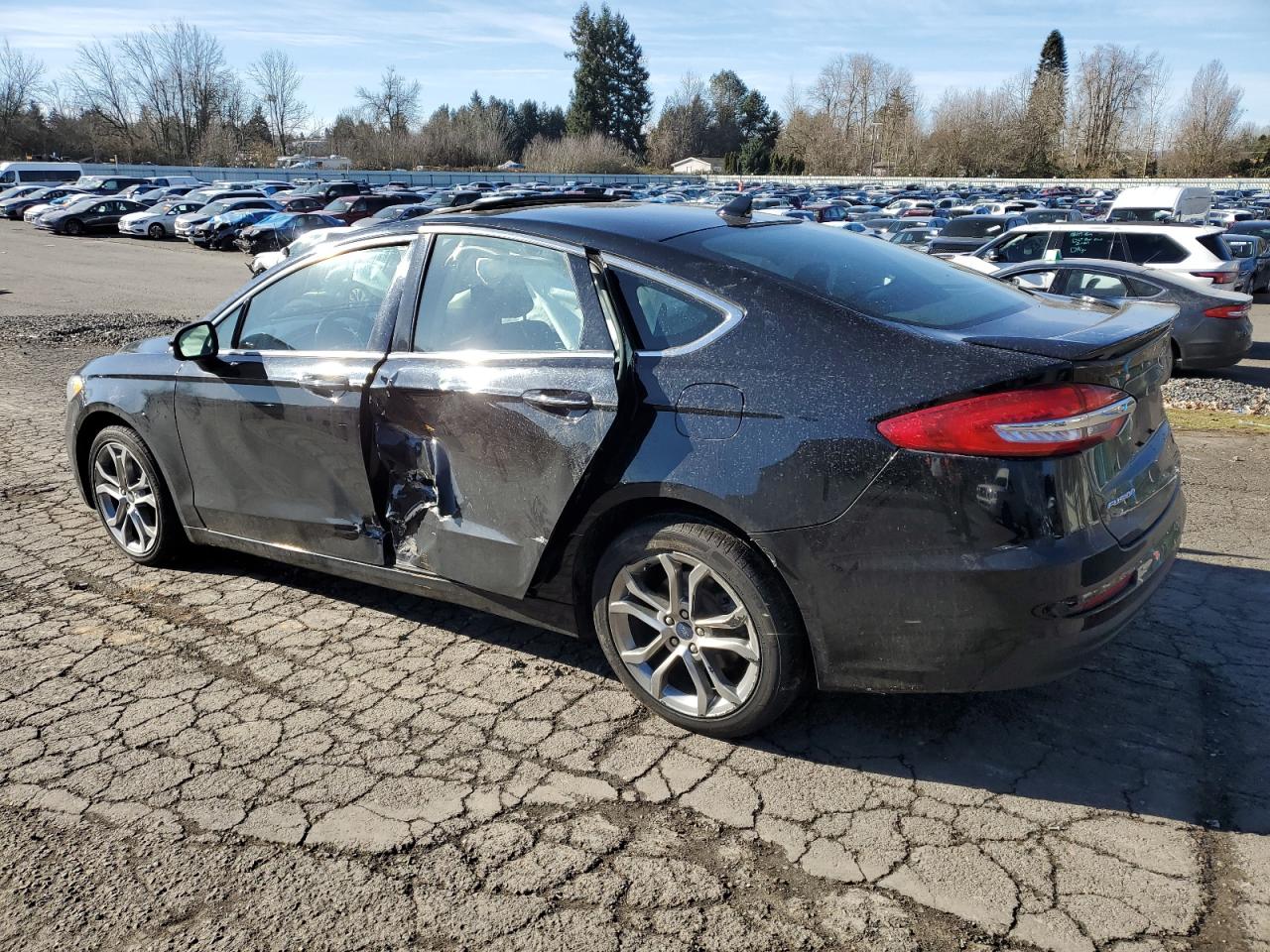 2020 Ford Fusion - Image 2