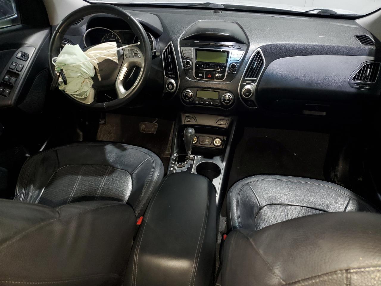 2013 Hyundai Tucson - Image 8