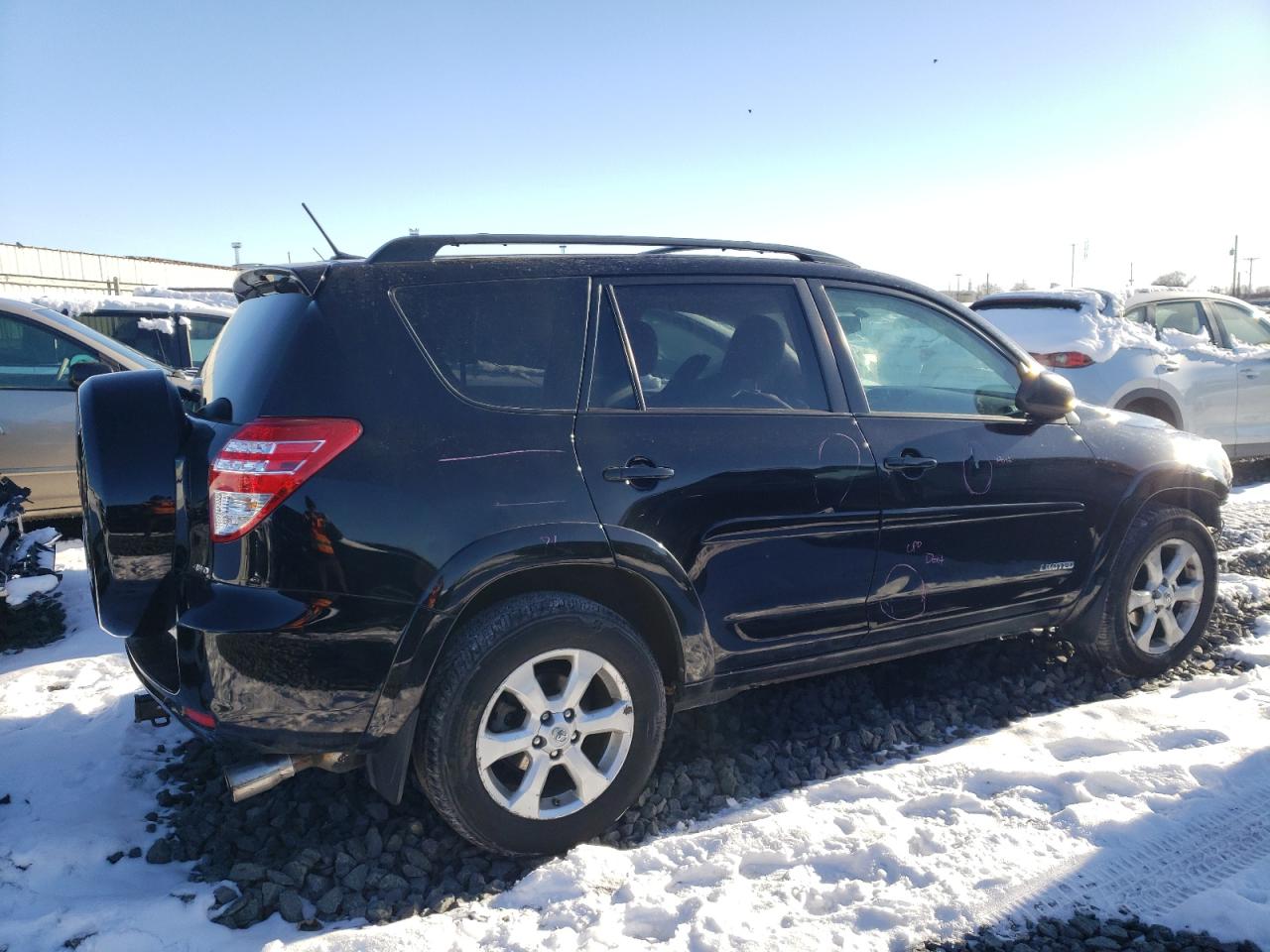 2011 Toyota RAV 4 - Image 3