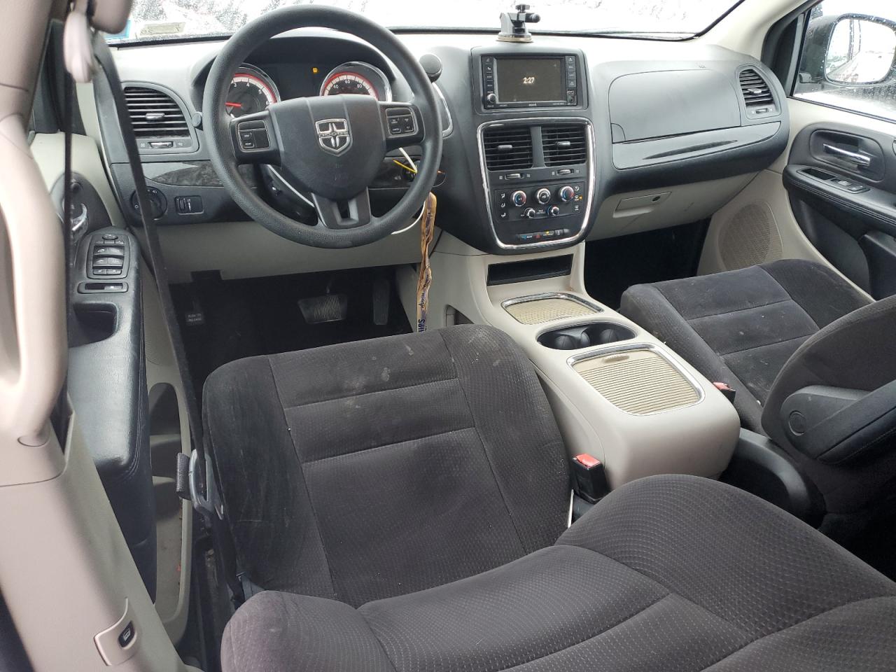 2014 Dodge Caravan - Image 8