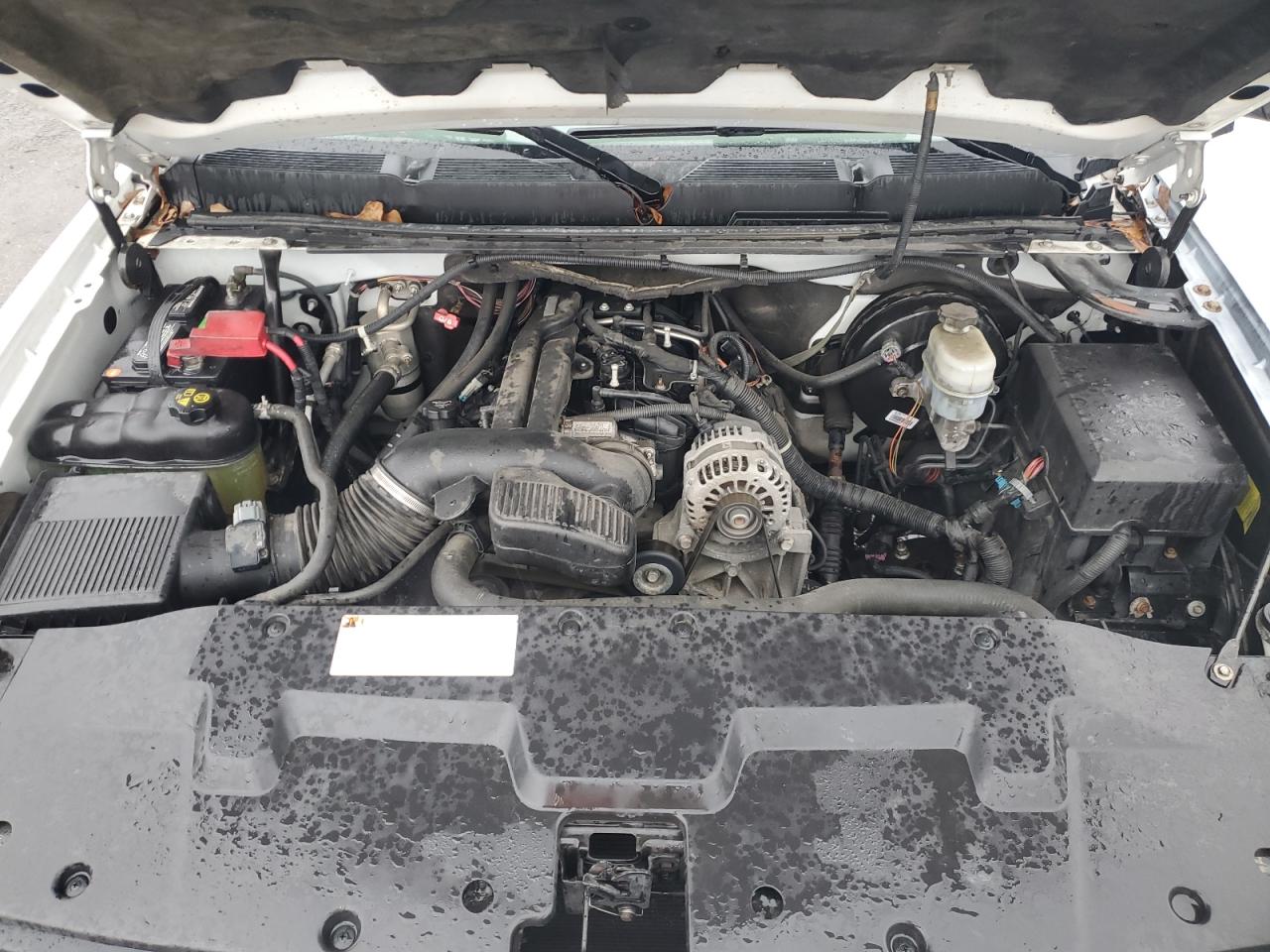 2011 Chevrolet Silverado - Image 11