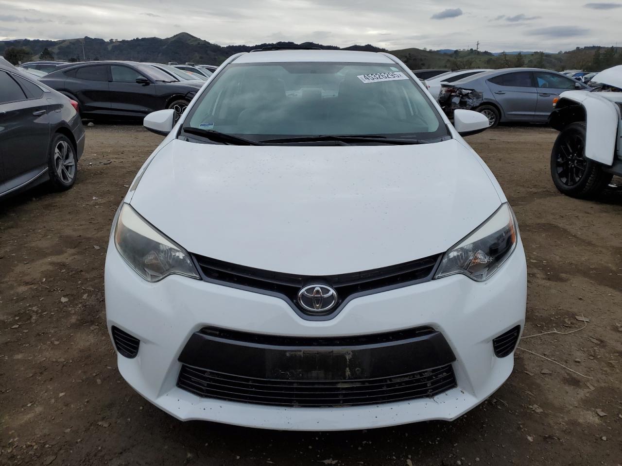 2015 Toyota Corolla - Image 5