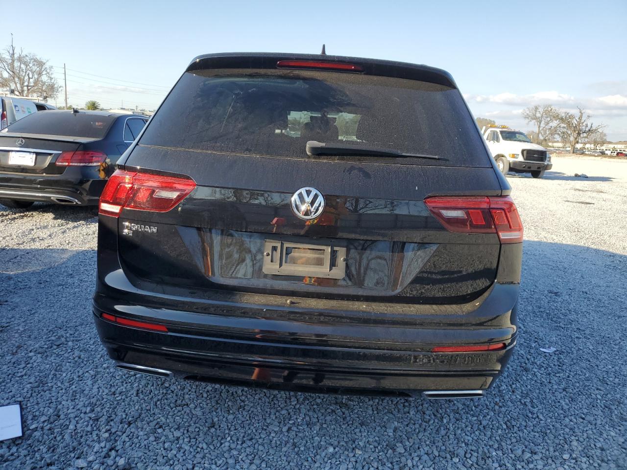 2021 Volkswagen Tiguan - Image 6