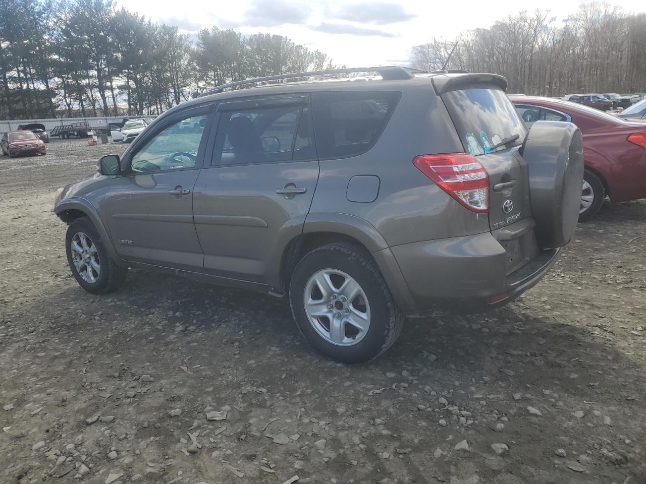 2010 Toyota RAV 4 - Image 2
