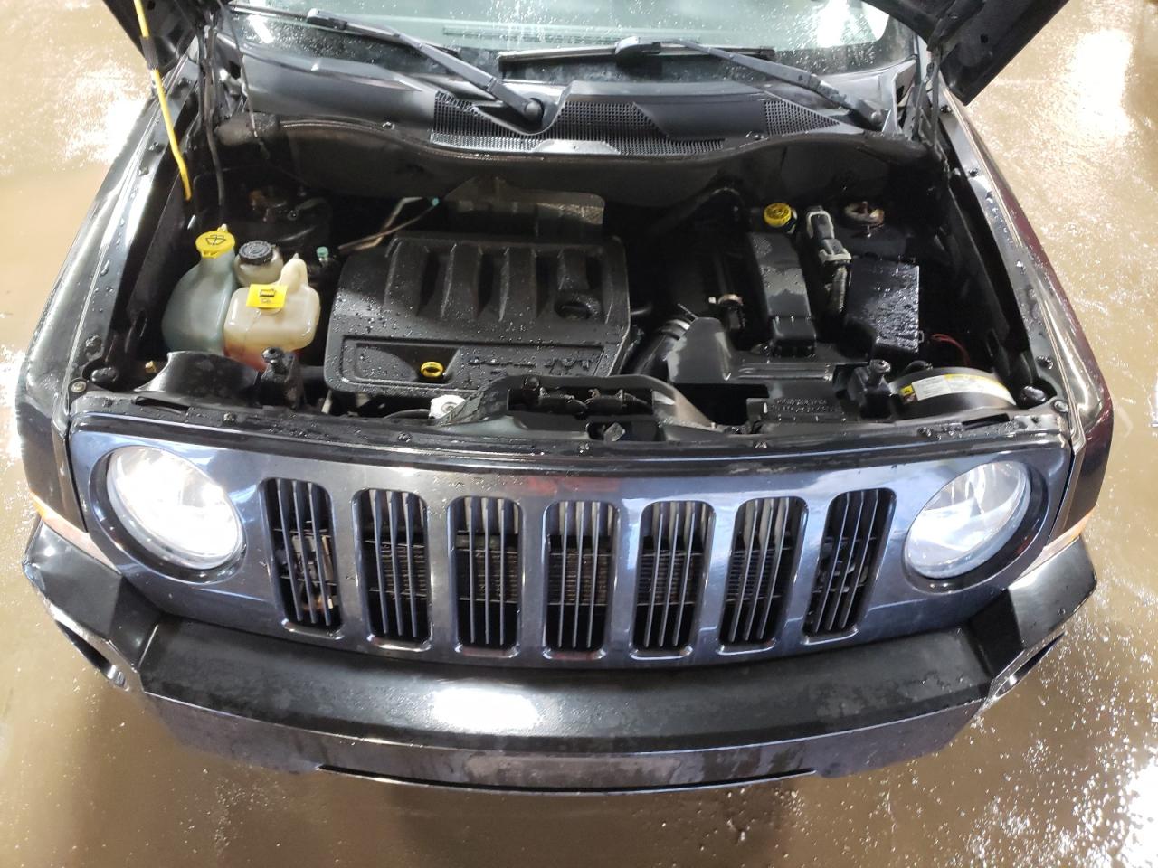 2010 Jeep Liberty (Patriot) - Image 11