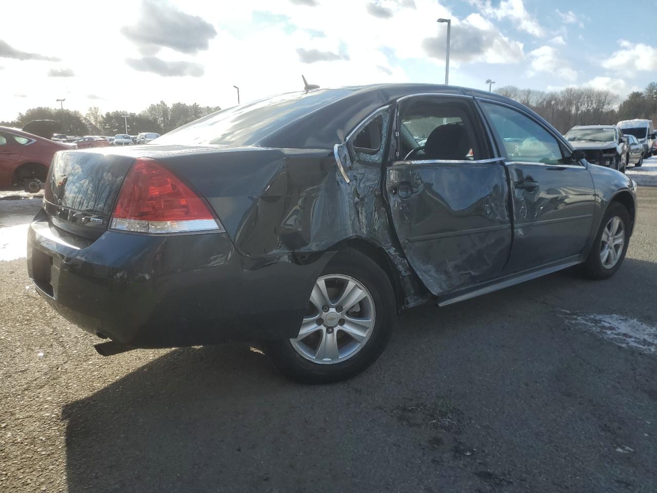 2015 Chevrolet Impala - Image 3