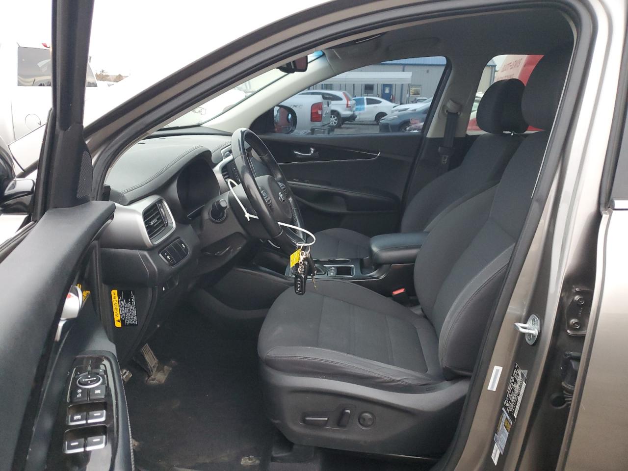 2016 Kia Sorento - Image 7