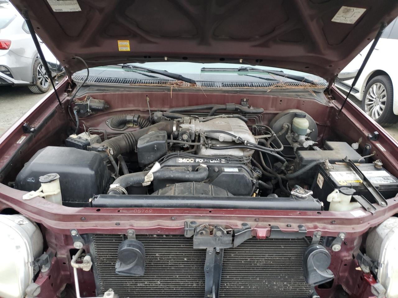 2004 Toyota Tundra - Image 11