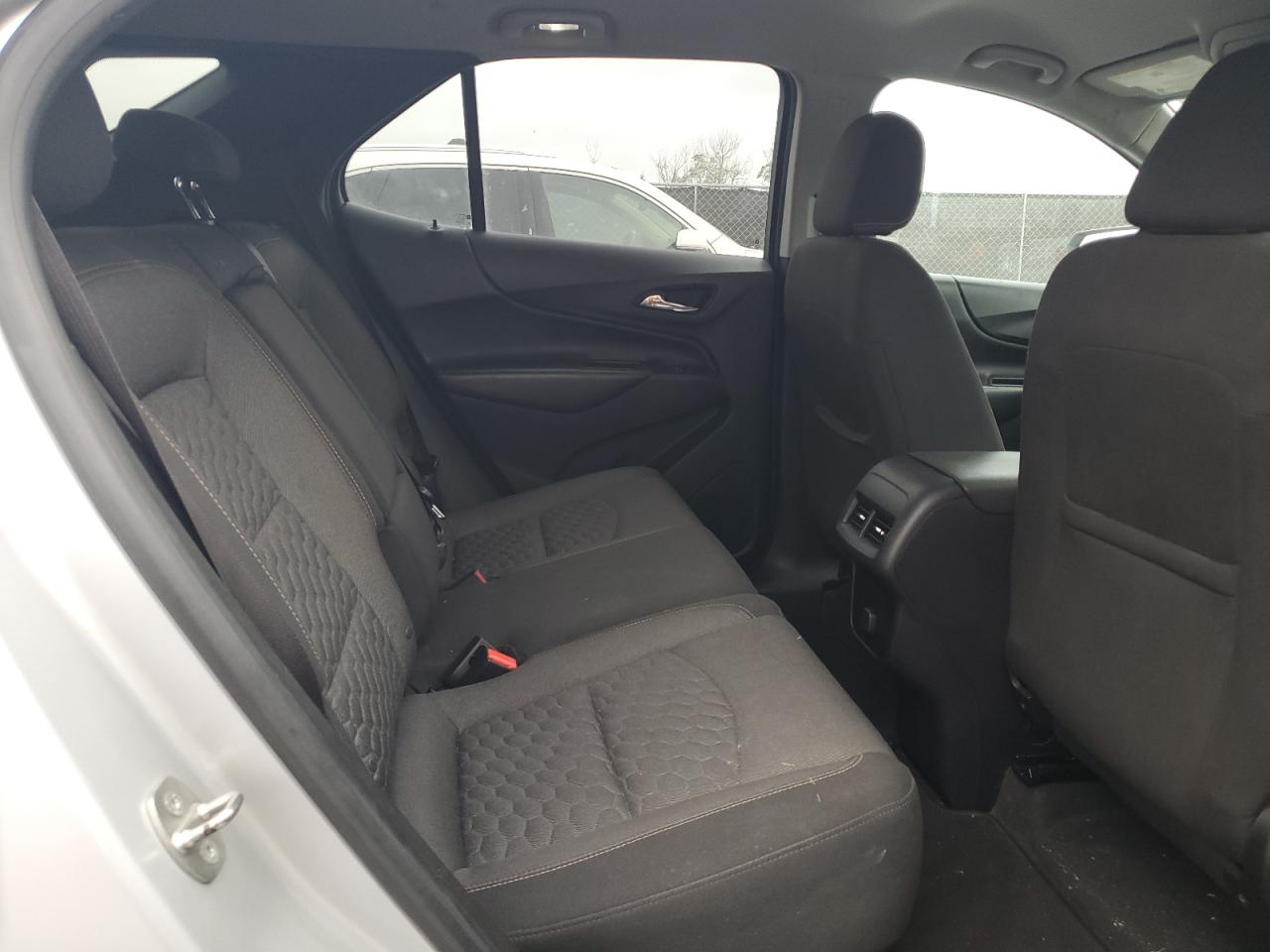 2018 Chevrolet Equinox - Image 11