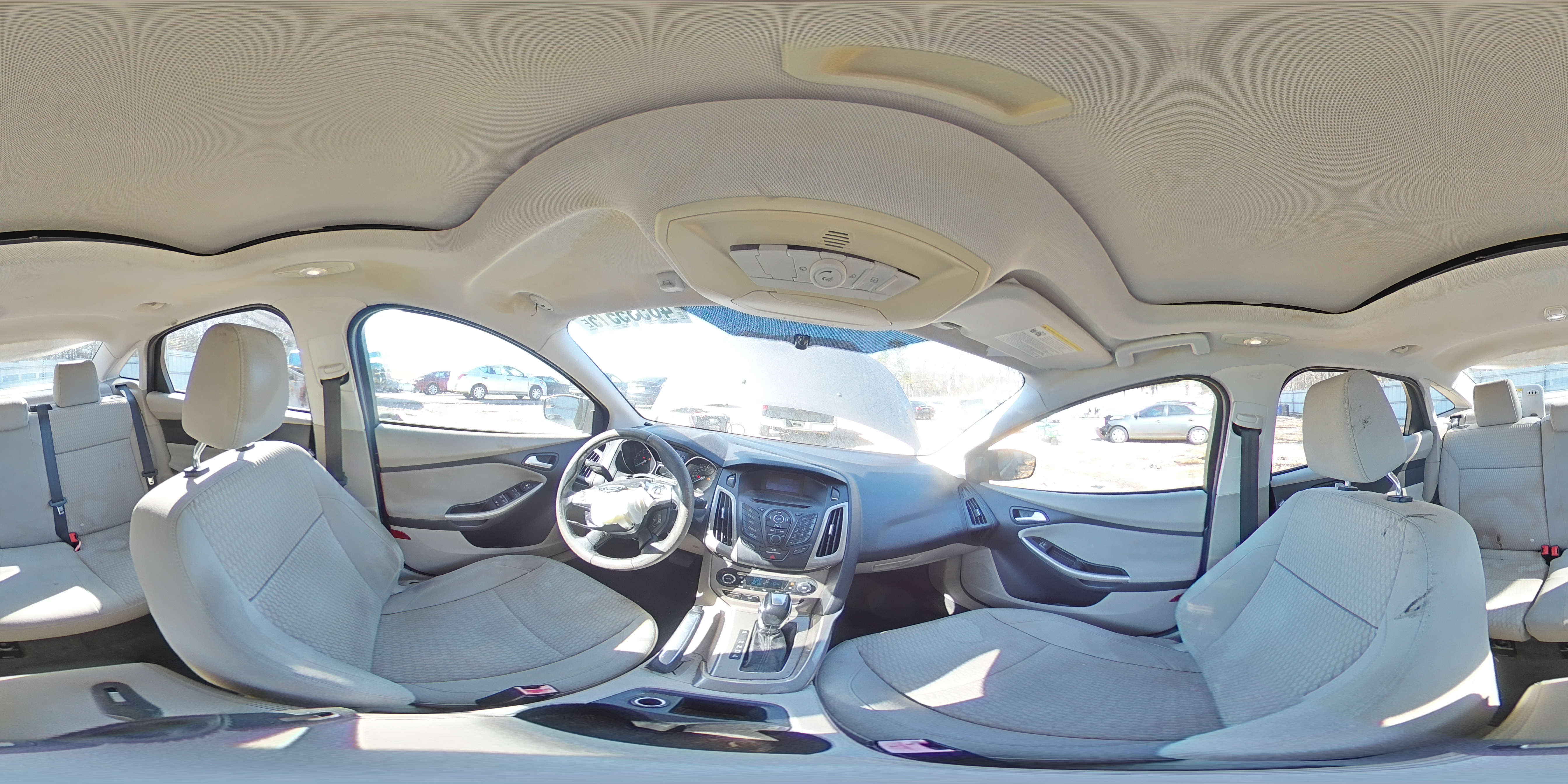 2012 Ford Focus - Image 13
