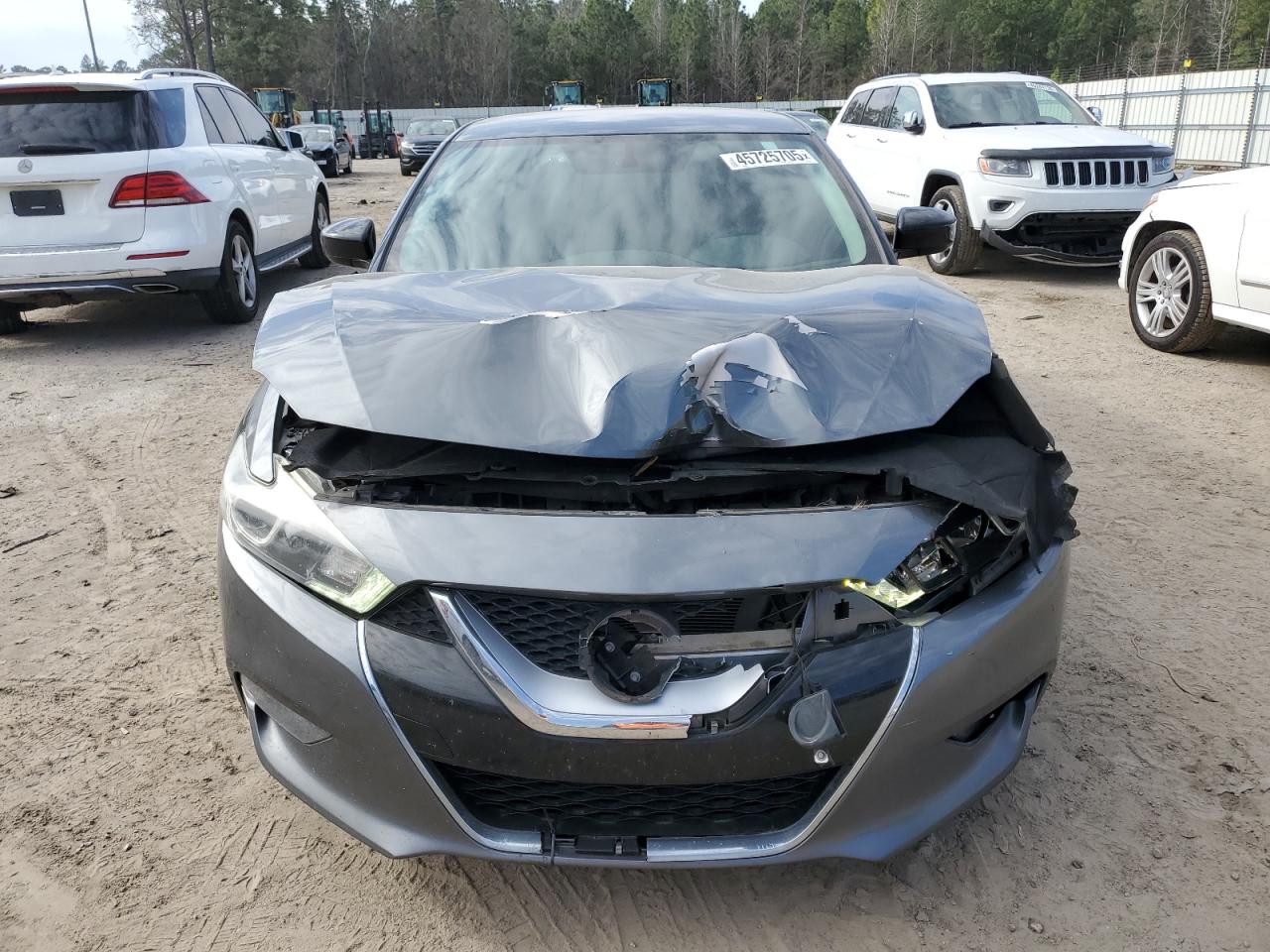 2016 Nissan Maxima - Image 5