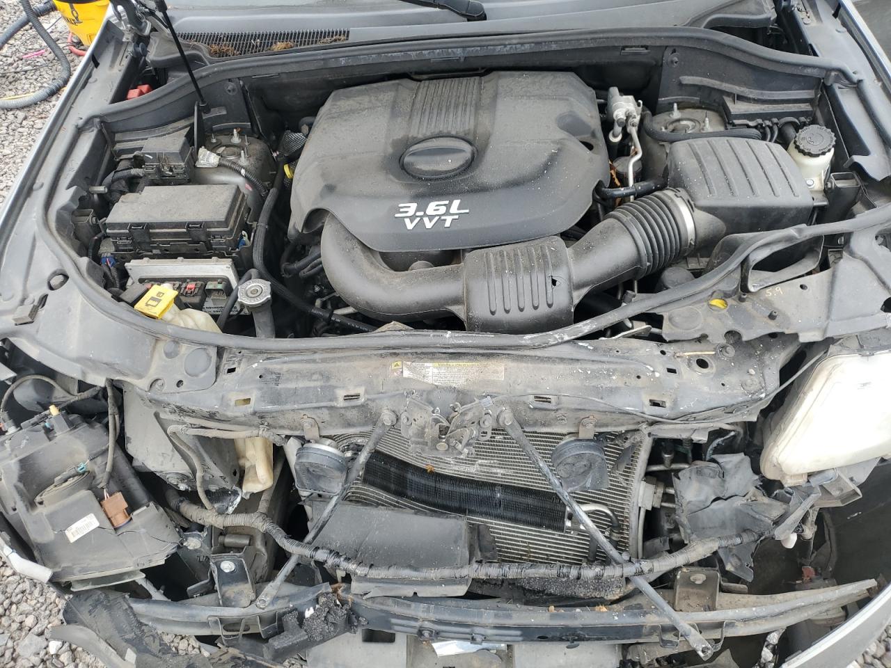 2012 Jeep Grand Cherokee - Image 12