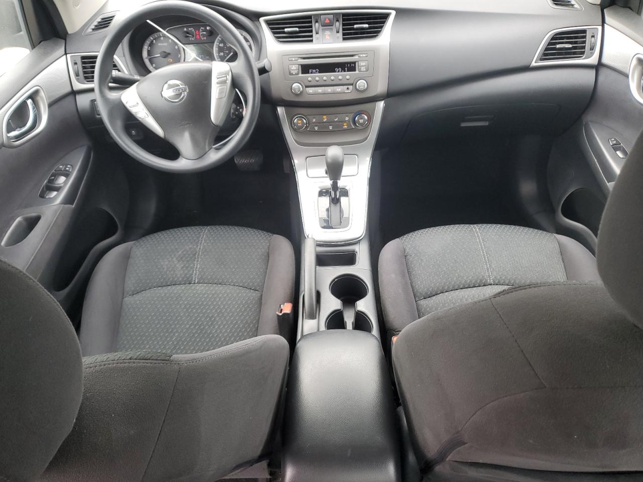 2013 Nissan Sentra - Image 8