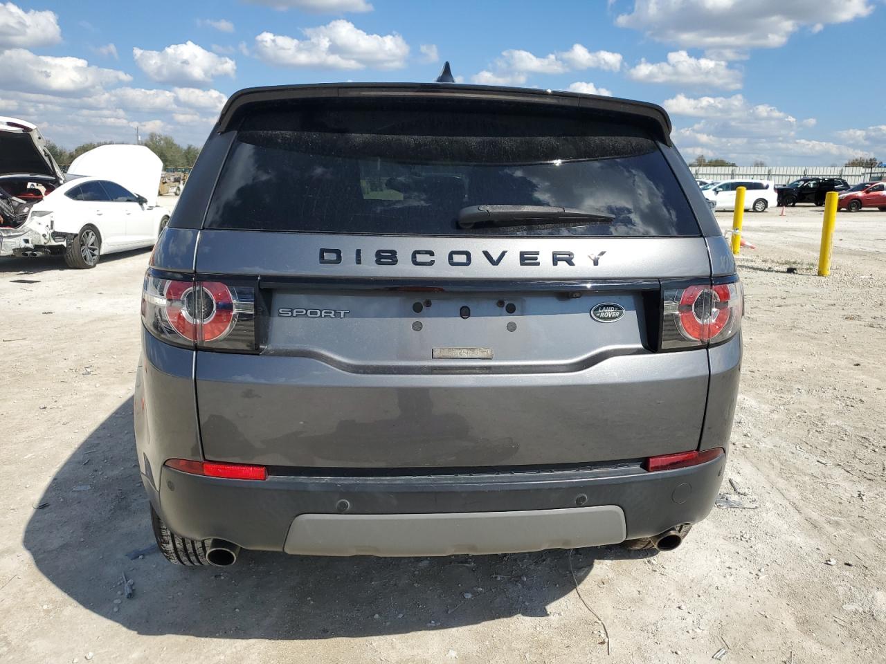 2018 Land Rover Discovery - Image 6