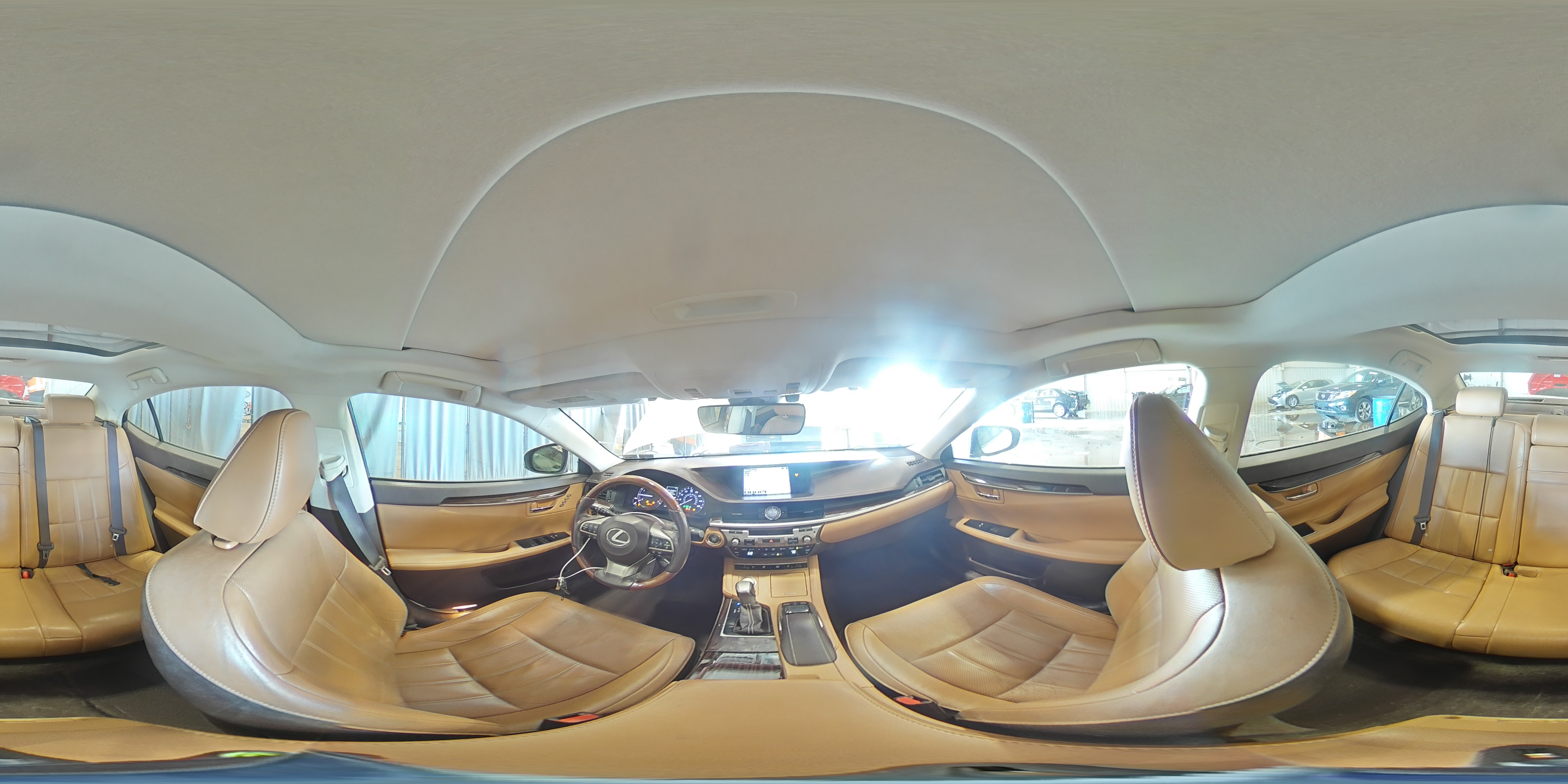 2016 Lexus ES - Image 14