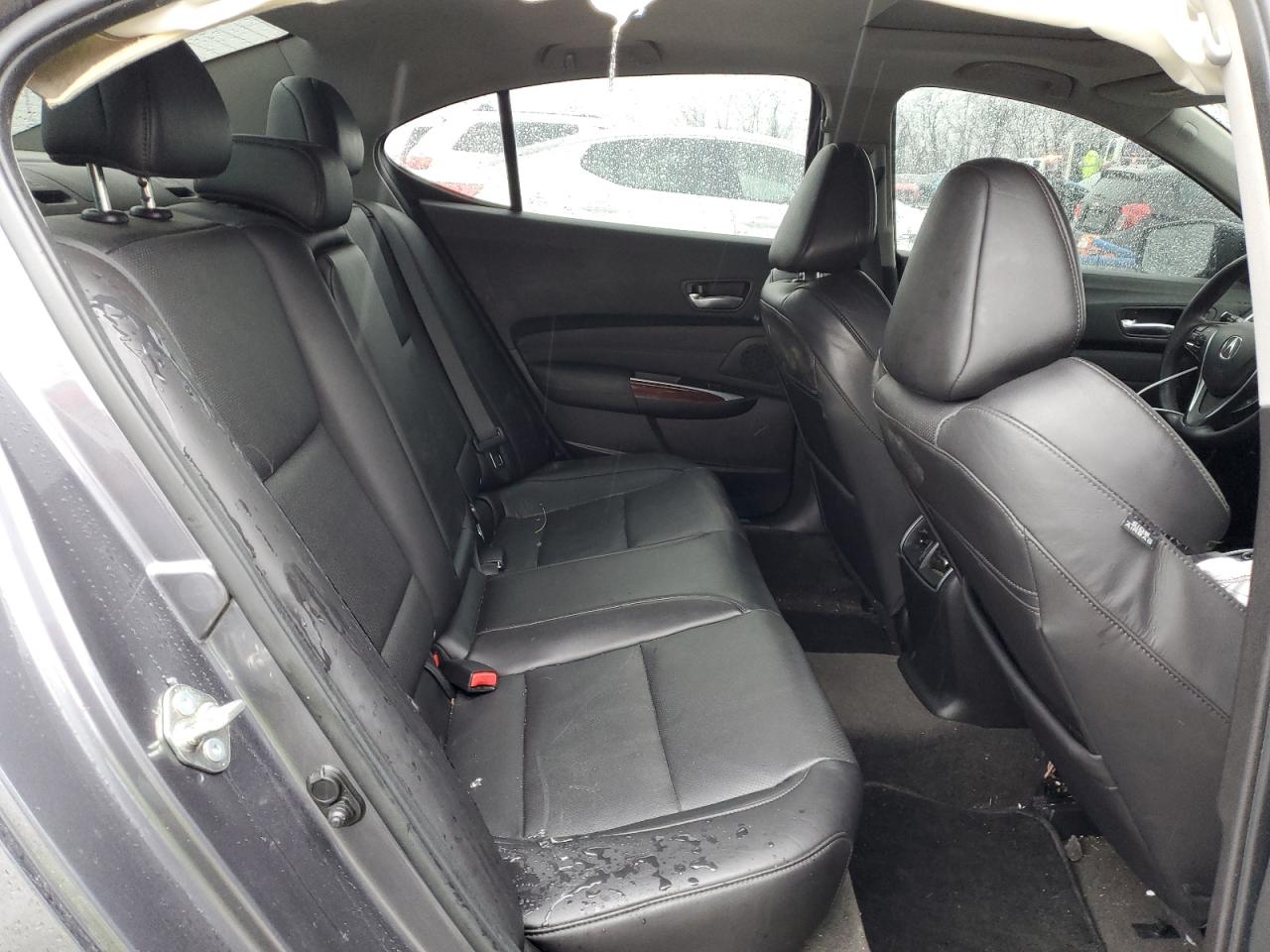 2017 Acura TLX - Image 10