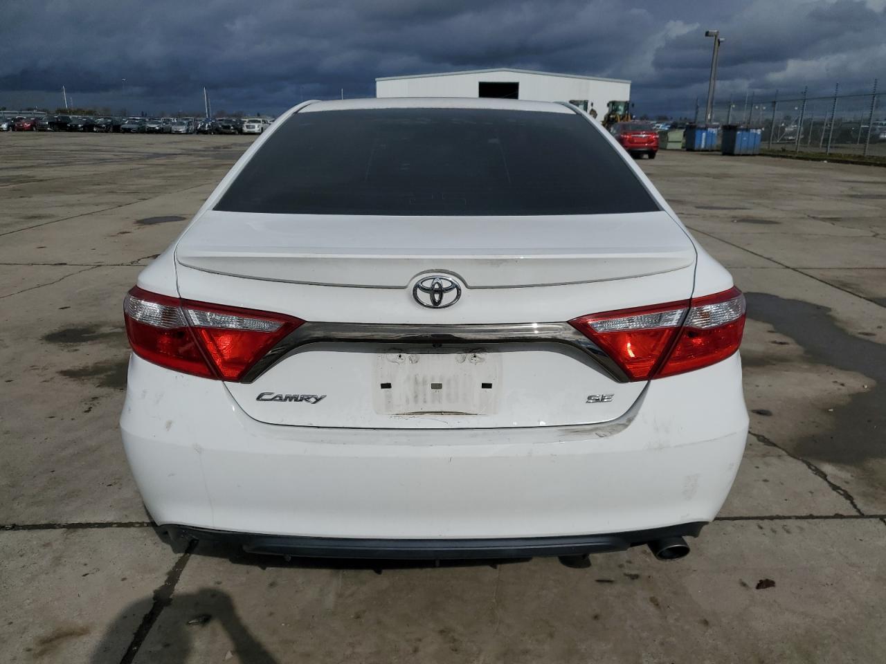 2015 Toyota Camry - Image 6