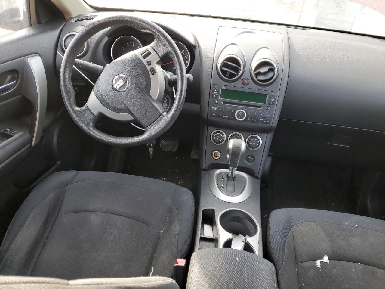 2010 Nissan Rogue - Image 8