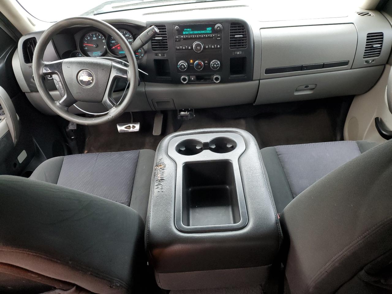 2011 Chevrolet Silverado - Image 8