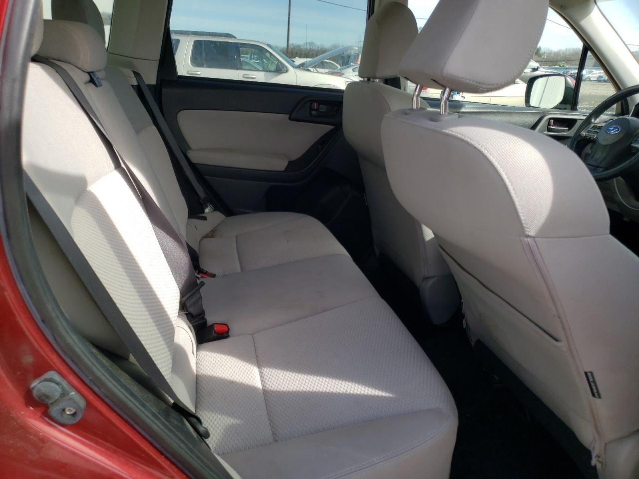 2015 Subaru Forester - Image 11