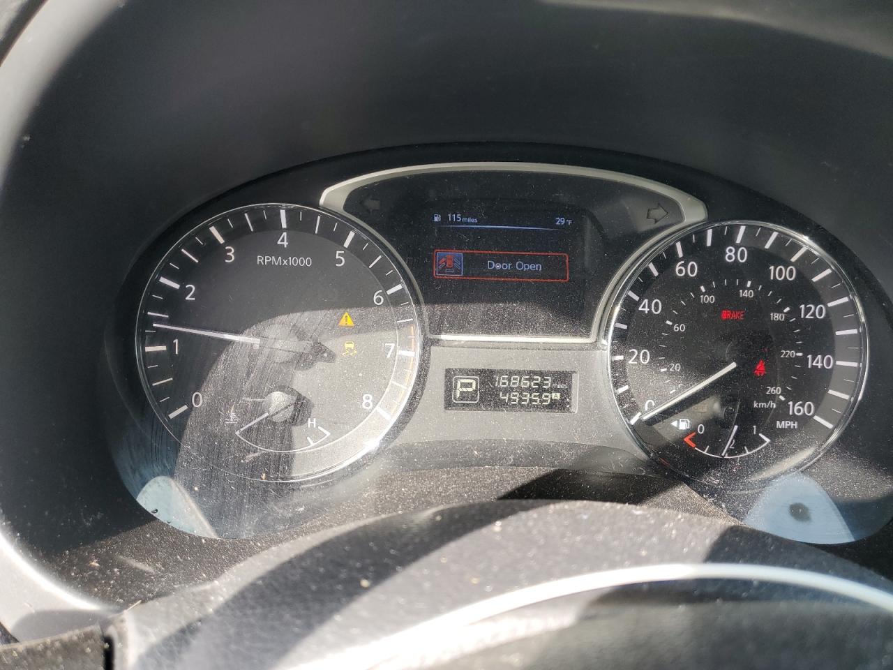 2014 Nissan Altima - Image 9