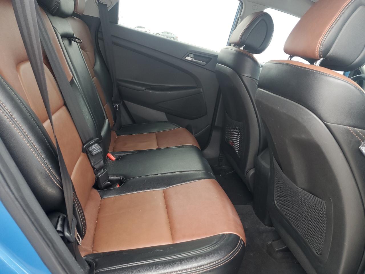 2016 Hyundai Tucson - Image 11