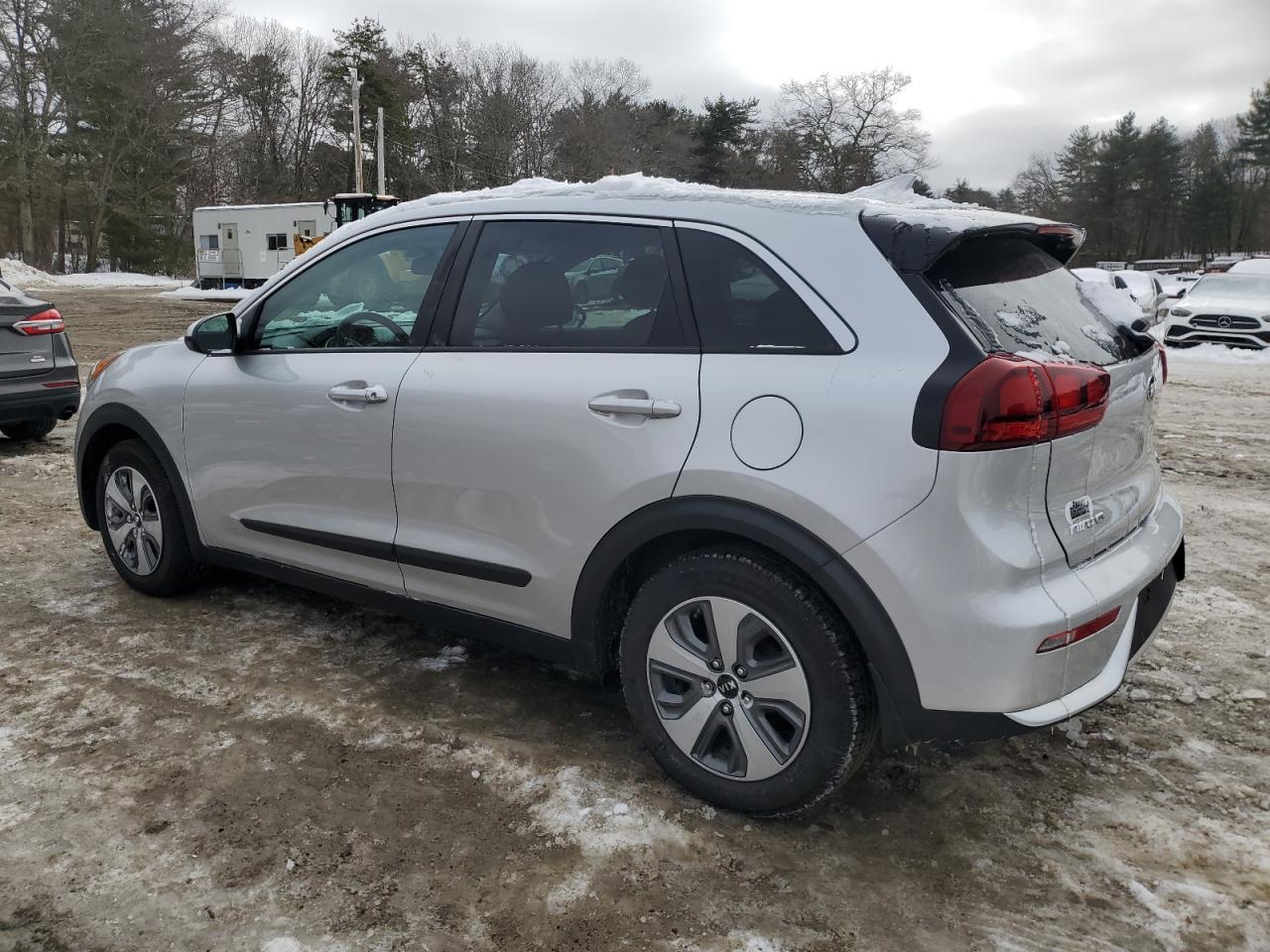 2018 Kia Niro - Image 2