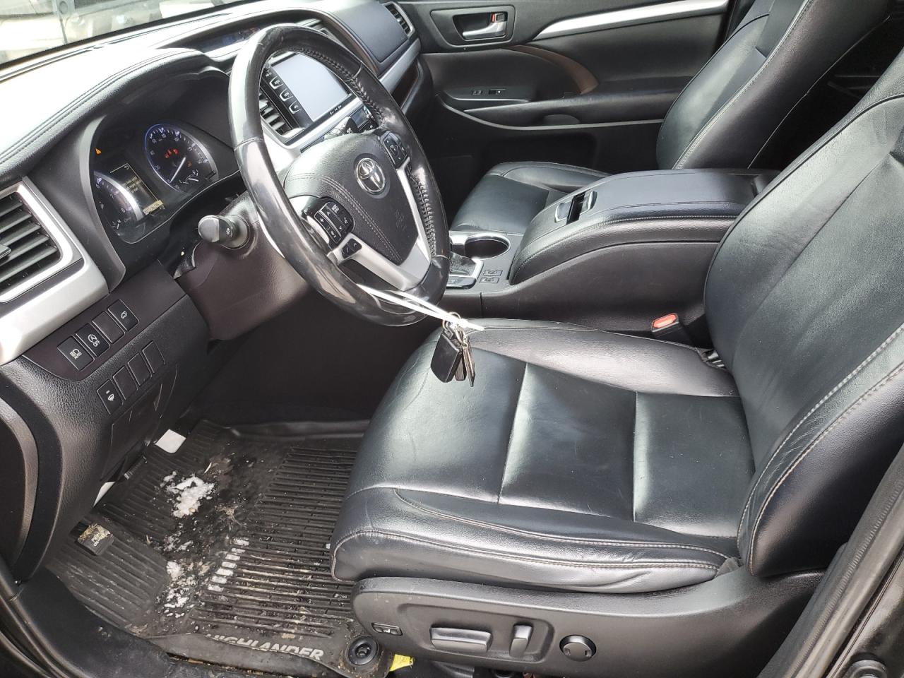 2019 Toyota Highlander - Image 7