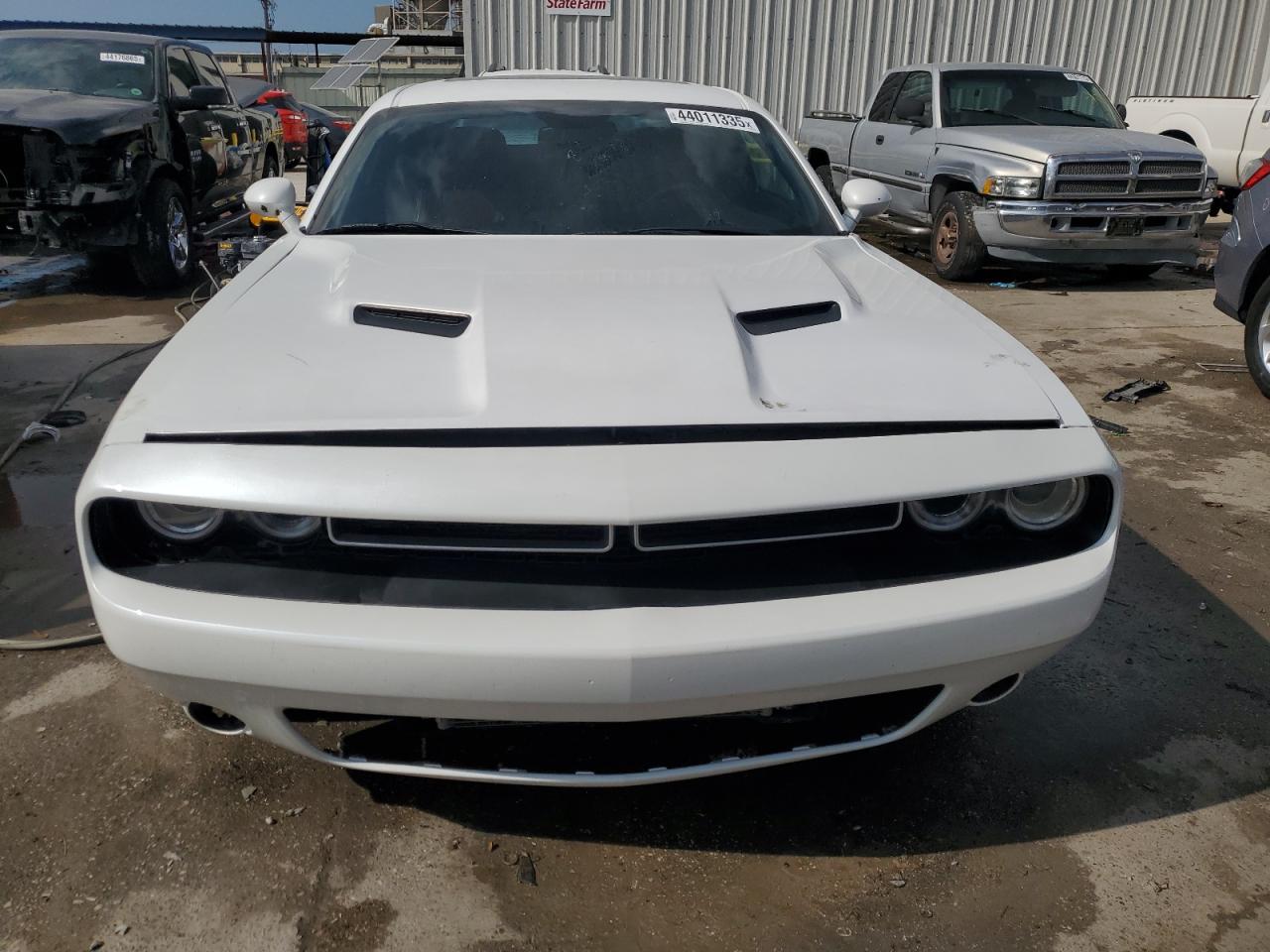 2015 Dodge Challenger - Image 5
