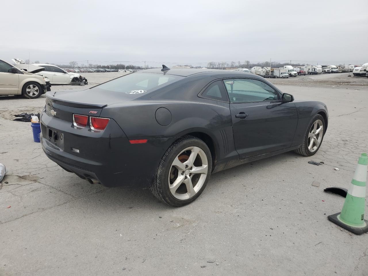 2011 Chevrolet Camaro - Image 3