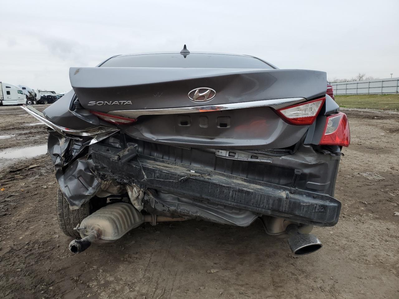 2012 Hyundai Sonata - Image 6