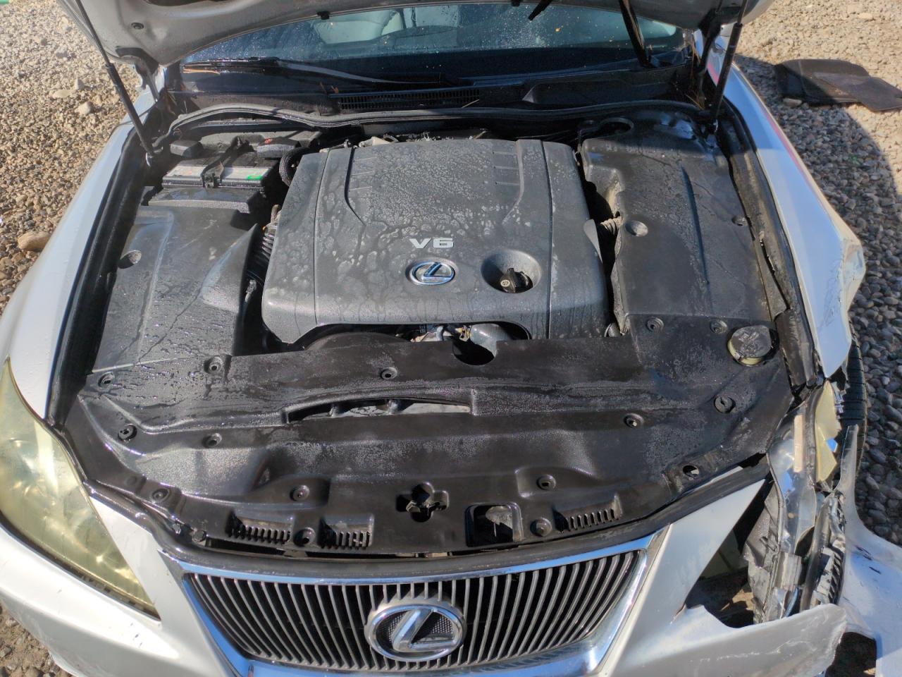 2008 Lexus IS - Image 11