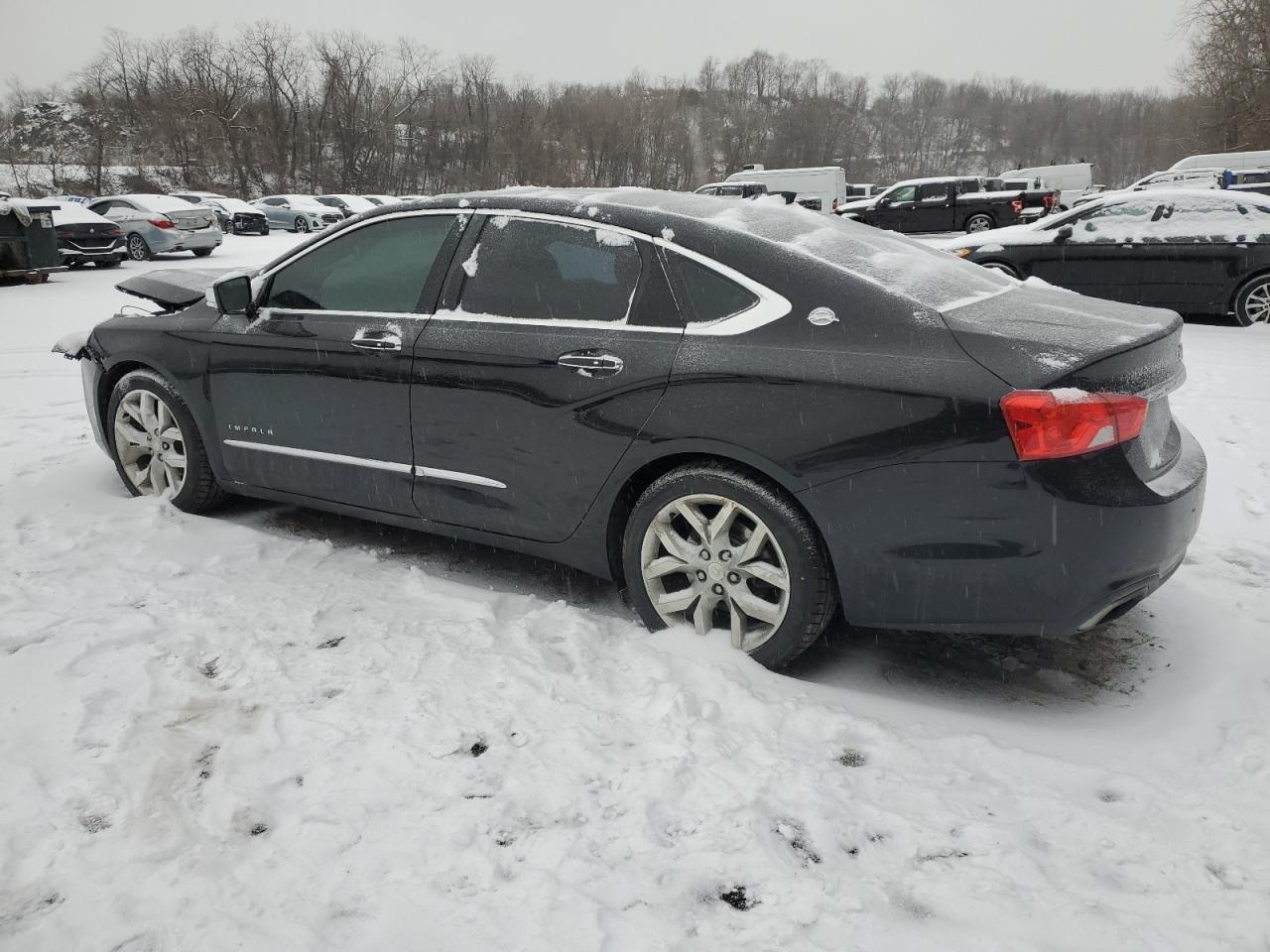 2015 Chevrolet Impala - Image 2