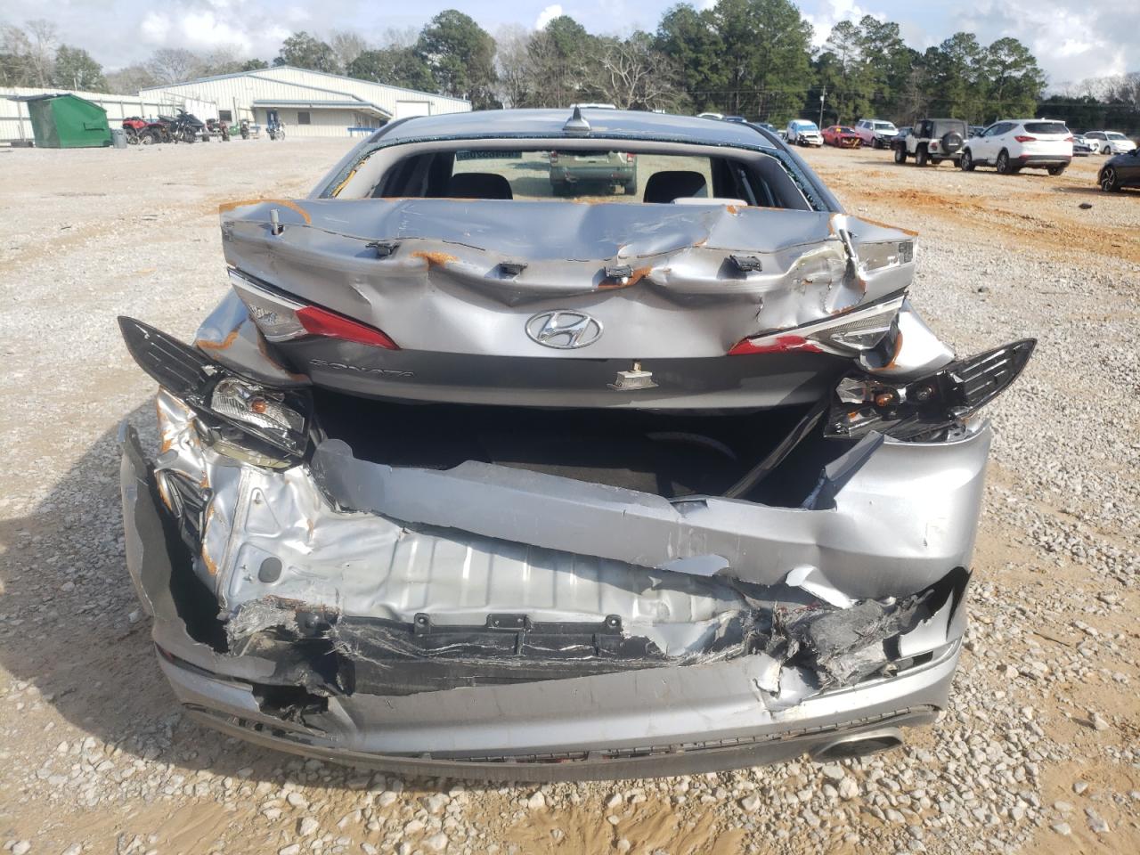 2015 Hyundai Sonata - Image 6