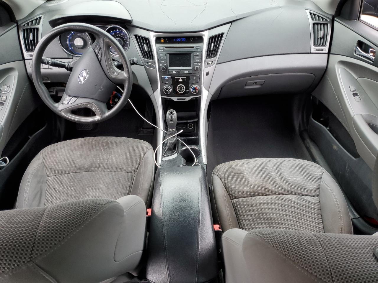 2014 Hyundai Sonata - Image 8